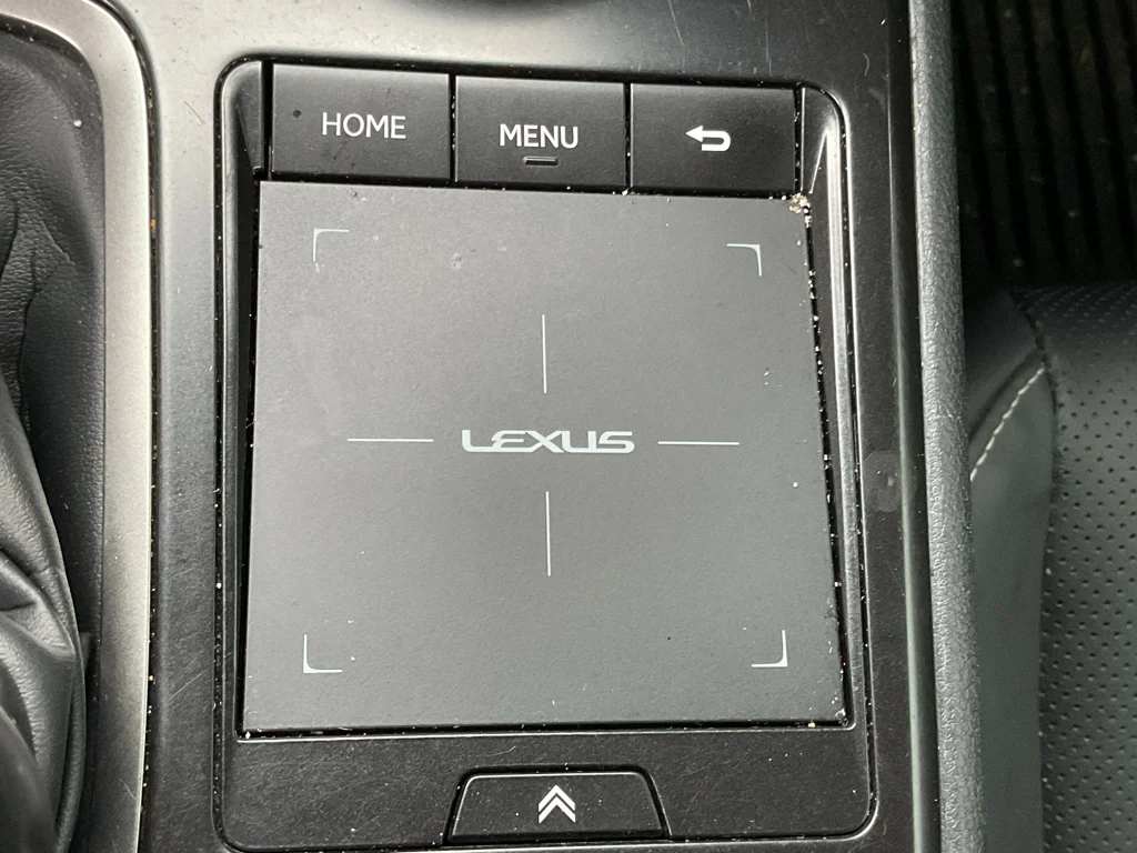 Used 2022 Eminent White Pearl Lexus PREM image 21