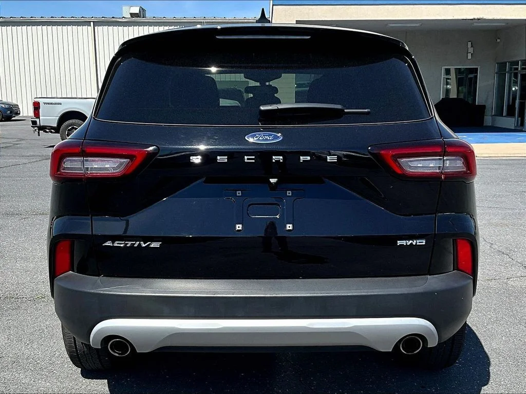 Used 2024 Black Ford Active image 5