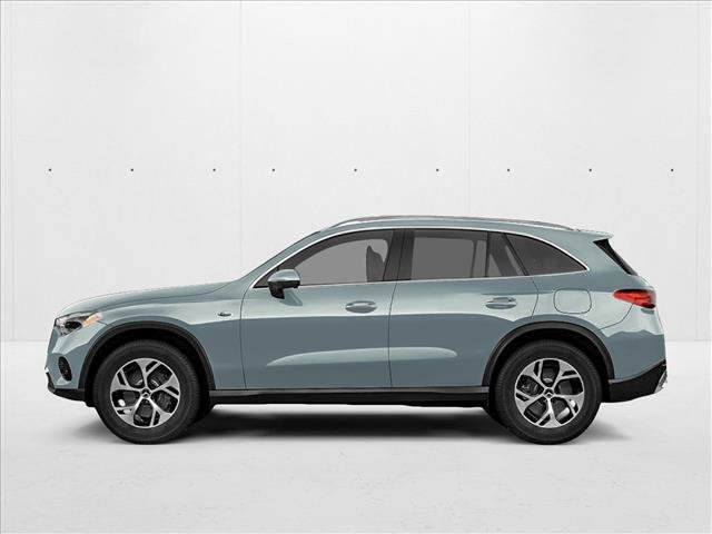 New 2027 Verde Silver Metallic Mercedes-Benz GLC 350e image 4