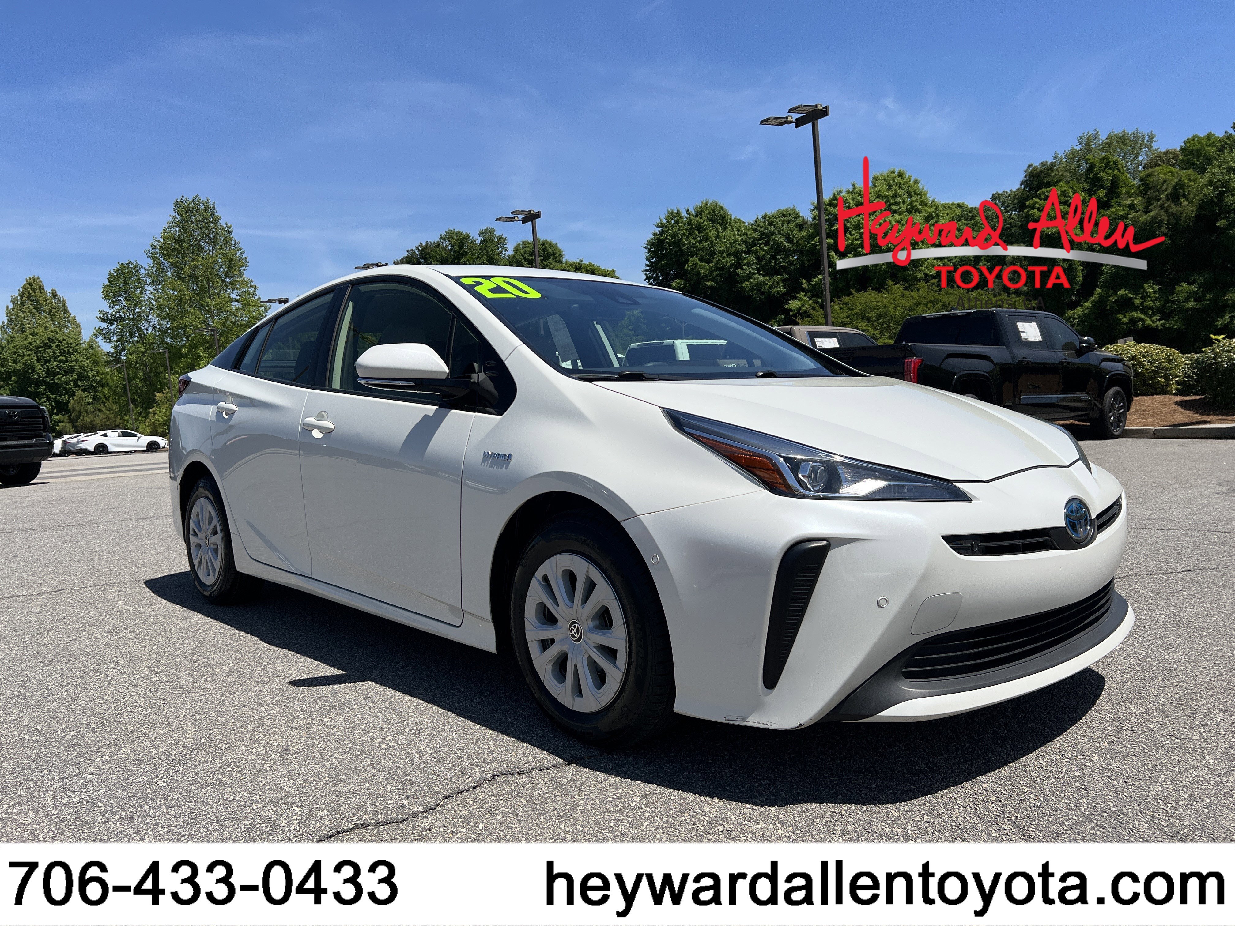 2020 Toyota Prius LE