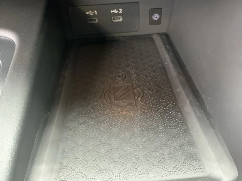 New 2026 MINERAL BLACK INFINITI Luxe FWD image 15