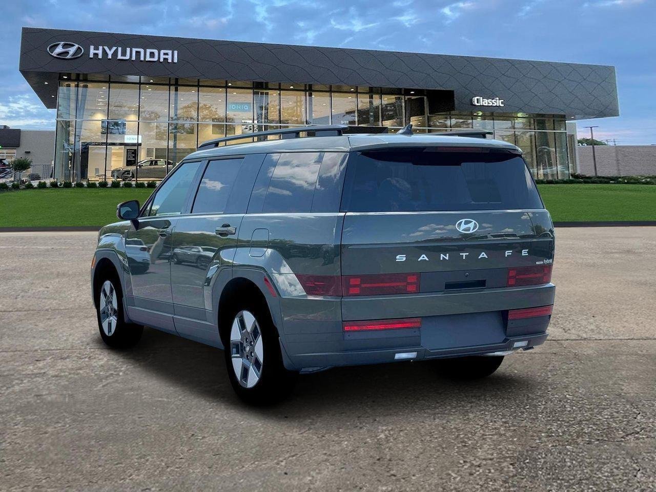 New 2026 Rockwood Green Pearl Hyundai SEL image 5