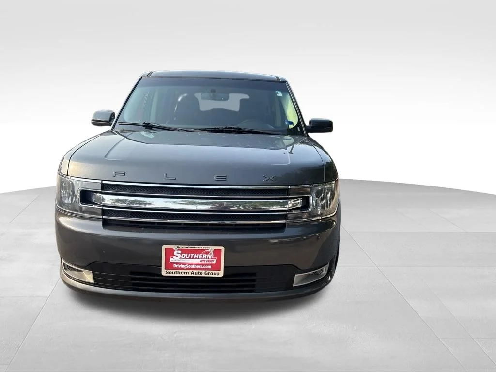 Used 2015 Black Ford SEL image 14