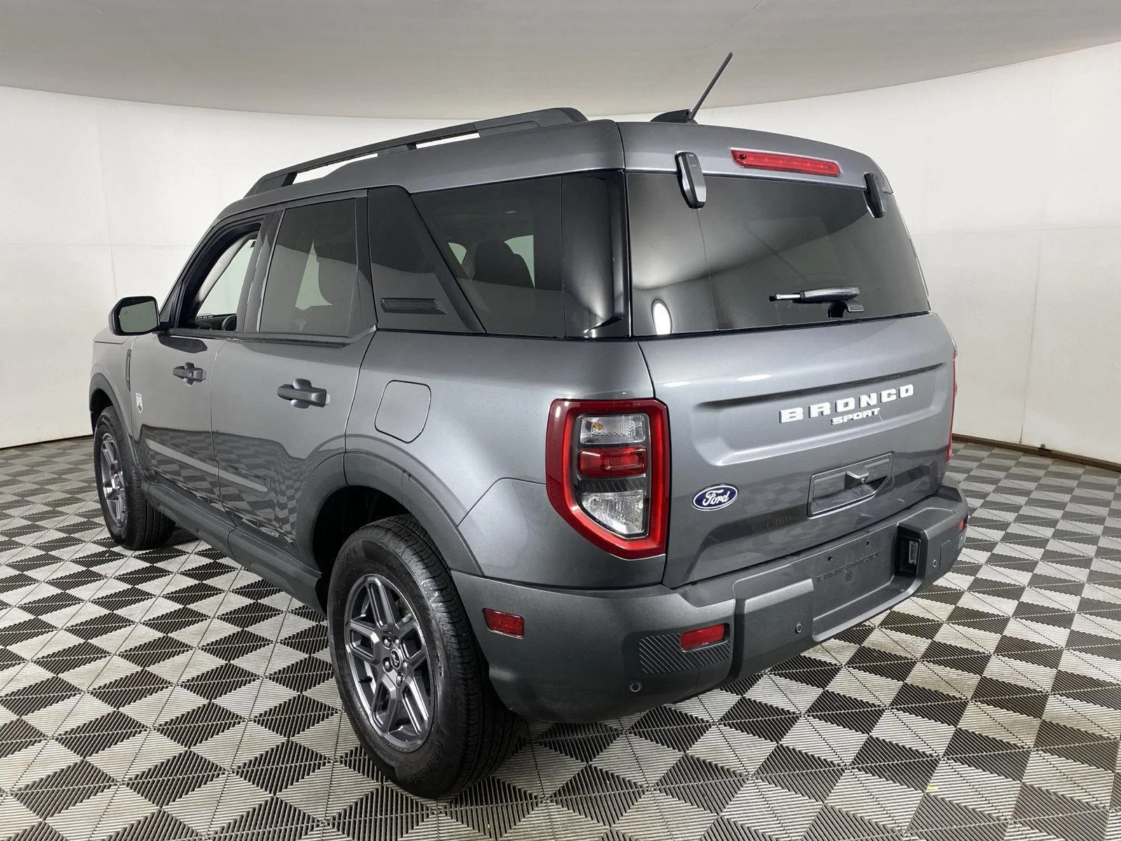 New 2026 Carbonized Gray Metallic Ford Big Bend® image 5