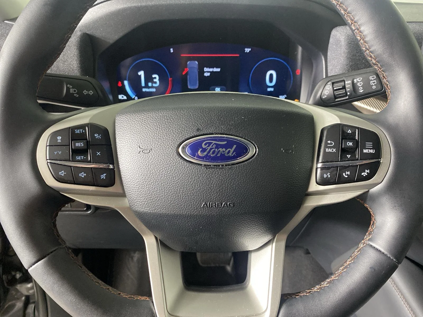New 2026 Carbonized Gray Metallic Ford Active image 17