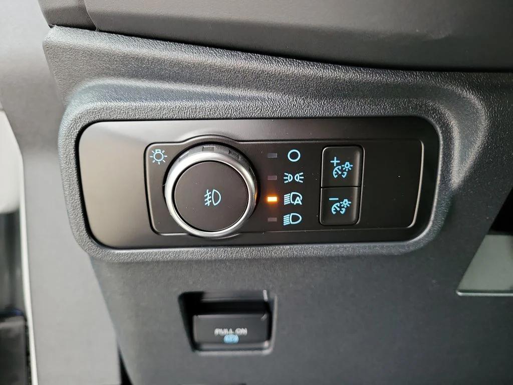 New 2026 Avalanche Gray Ford Outer Banks® image 26