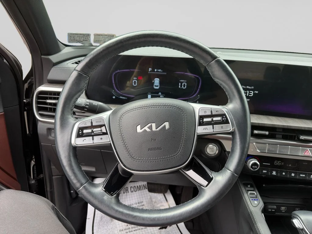 Used 2024 Black Kia EX image 13