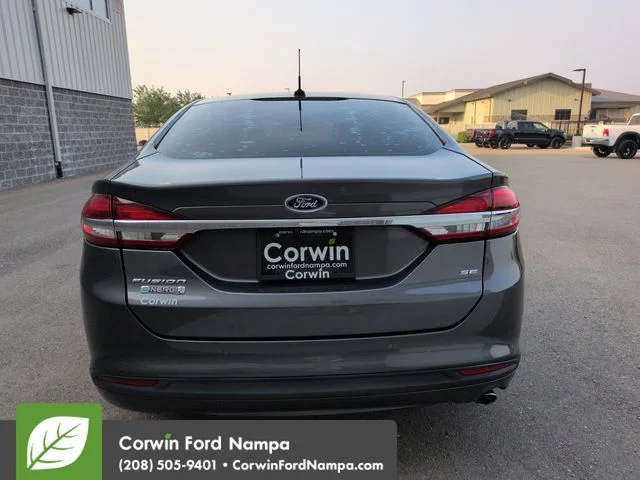 Used 2018 Magnetic Metallic Ford  image 4