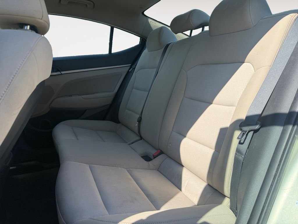 Used 2018 Beige Hyundai SEL image 13