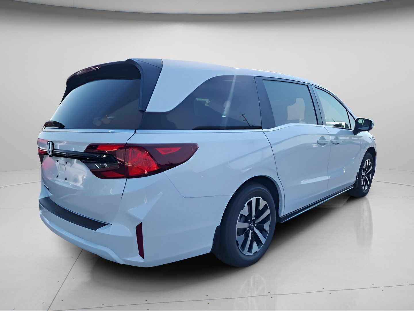 New 2027 Platinum White Pearl Honda EX-L image 8