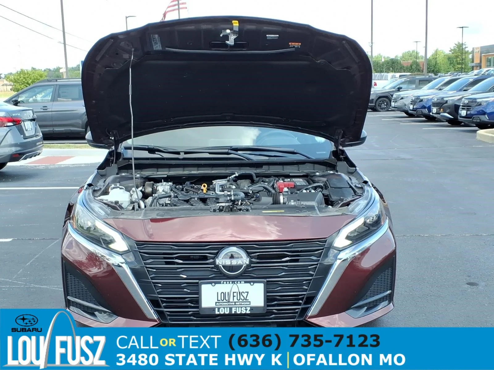 Used 2025 Garnet Pearl Metallic Nissan SV image 31
