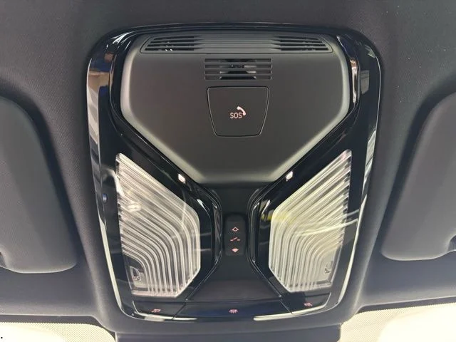 New 2026 Alpine White BMW xDrive40i image 28