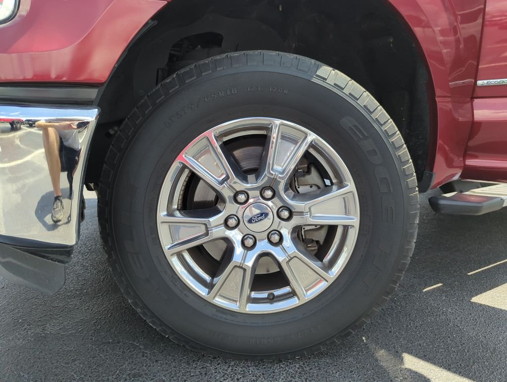 Used 2015 Red Ford XLT image 43