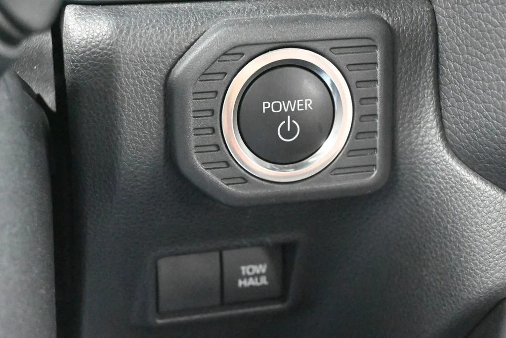 Used 2025 Meteor Toyota Base image 33