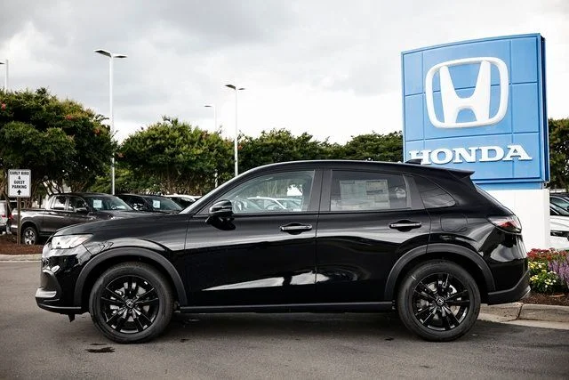 New 2027 Crystal Black Honda Sport image 4