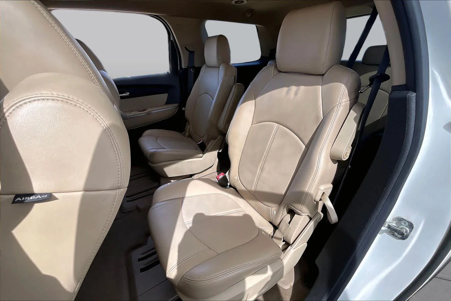 Used 2011 Summit White GMC SLT1 image 19