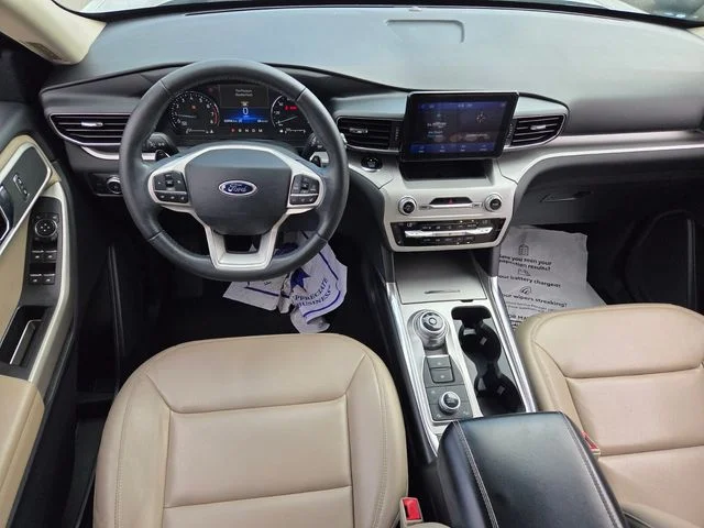 Used 2020 White Ford XLT image 9