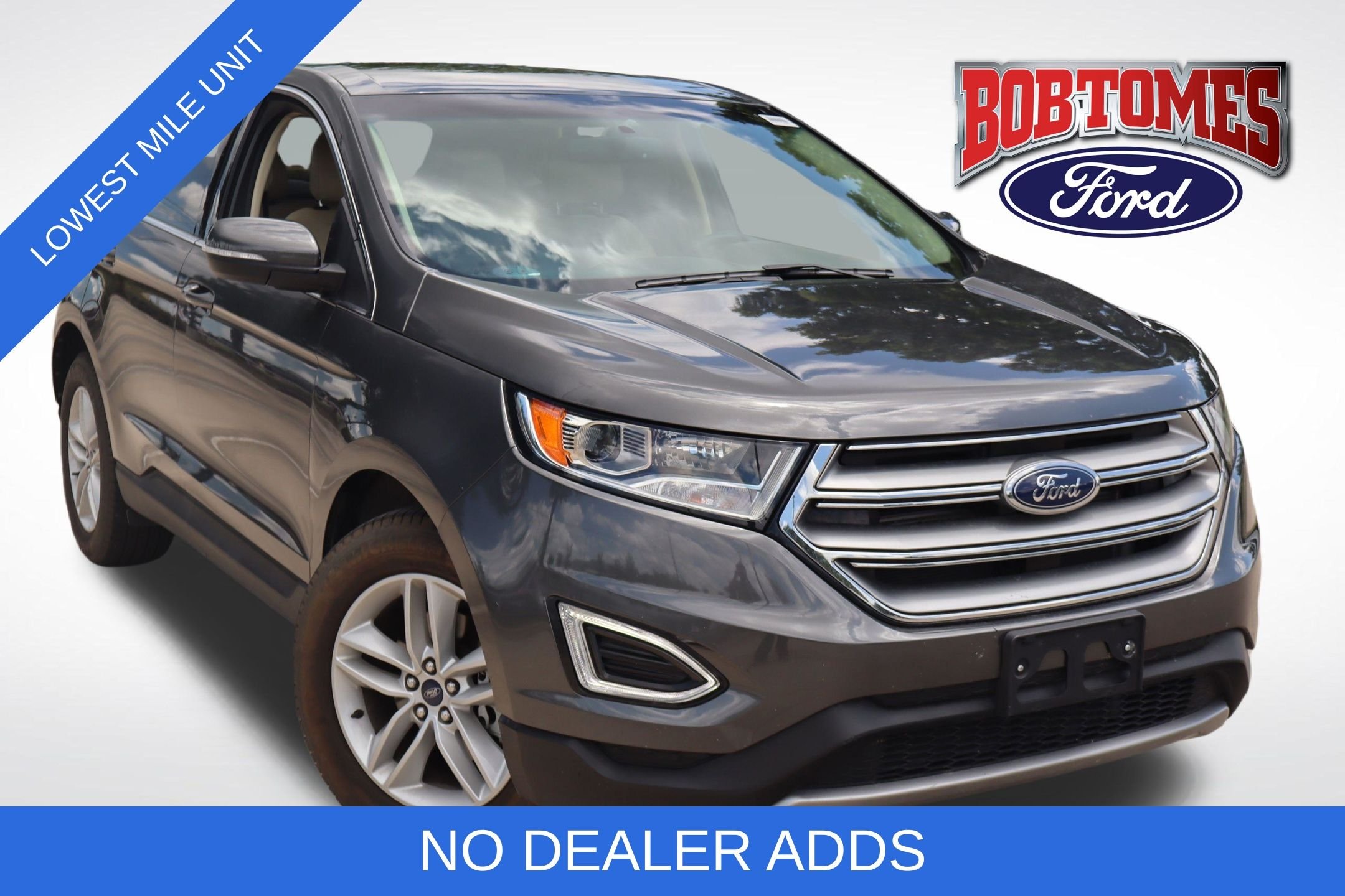 Used 2018 Gray Ford SEL image 1