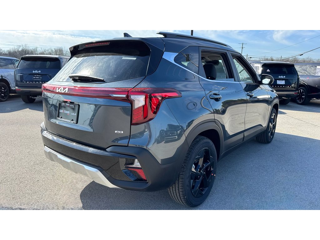 New 2026 Gravity Gray Kia EX image 4