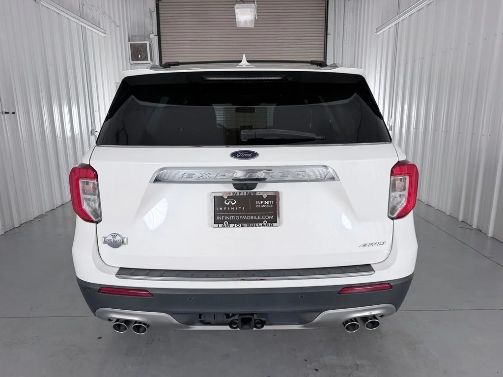 Used 2023 White Metallic Ford King Ranch image 6
