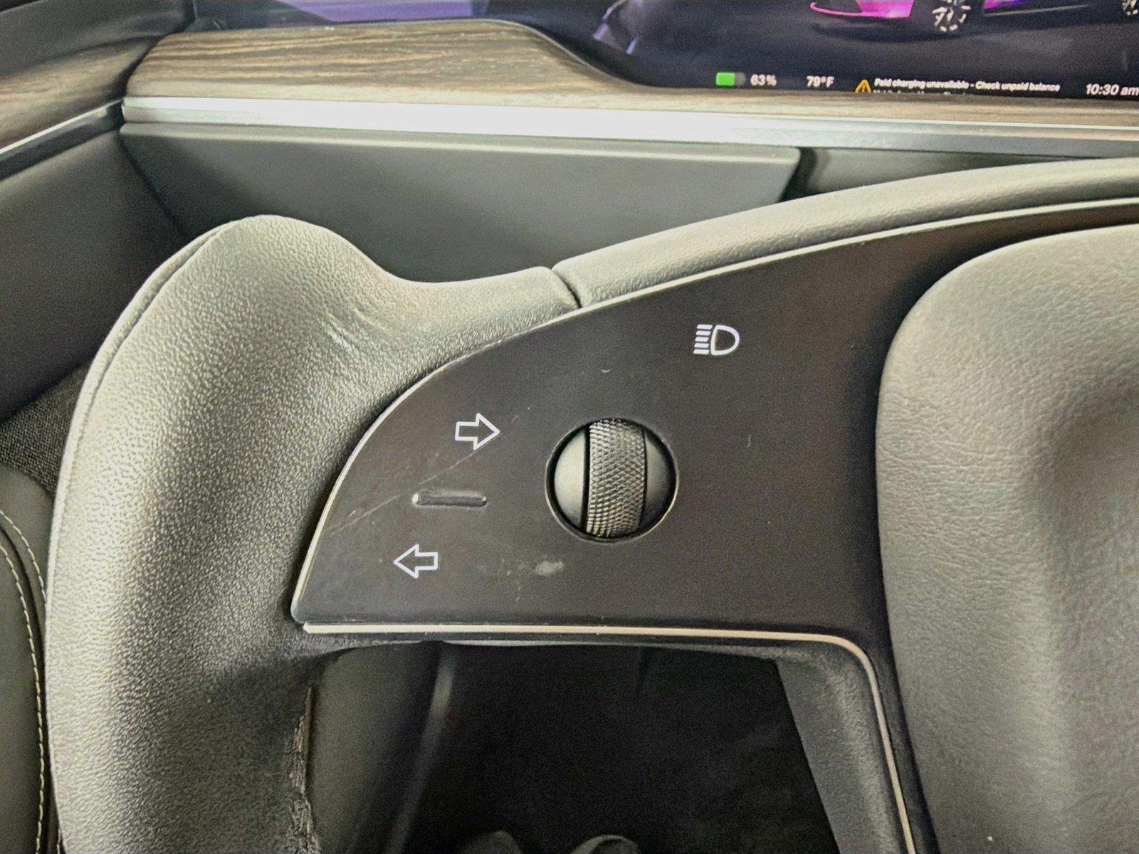 Used 2023  Tesla  image 9