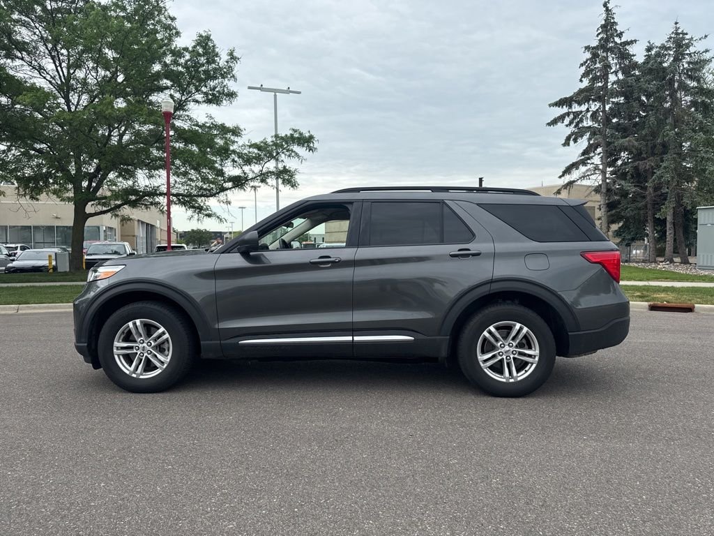 Used 2020 Gray Ford XLT image 8