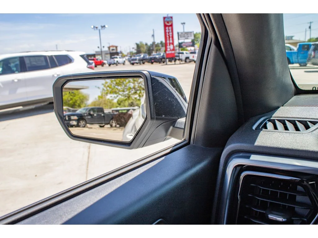 2025 GMC Canyon AT4 - Photo 33