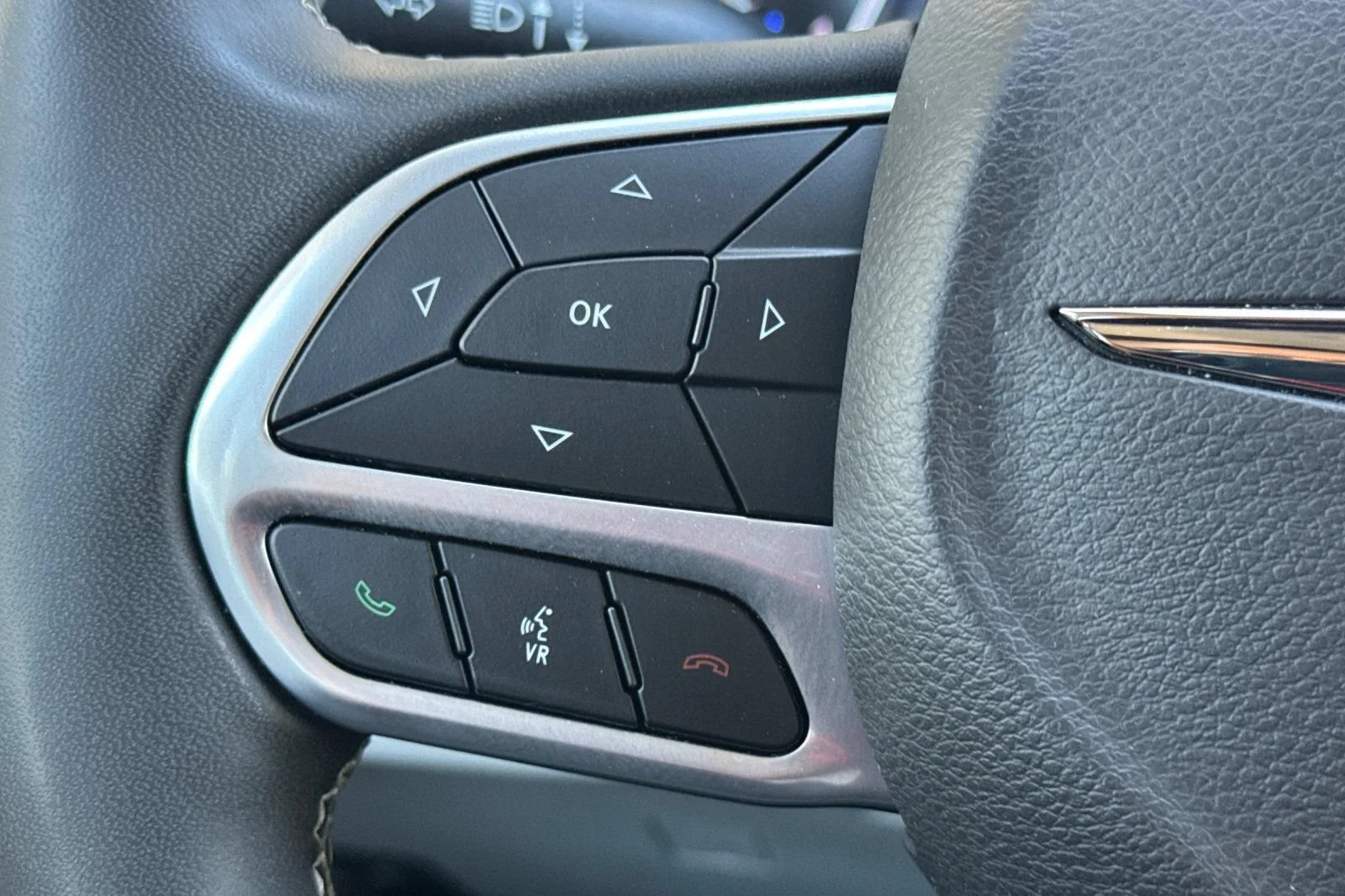 2024 Chrysler Pacifica Touring L - Photo 27