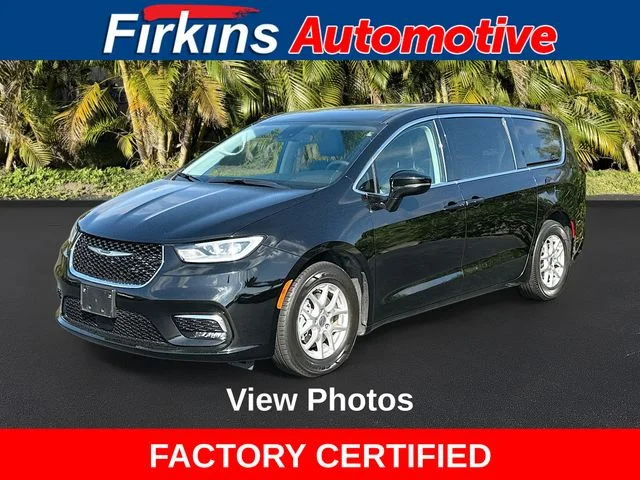 2024 Chrysler Pacifica Touring L