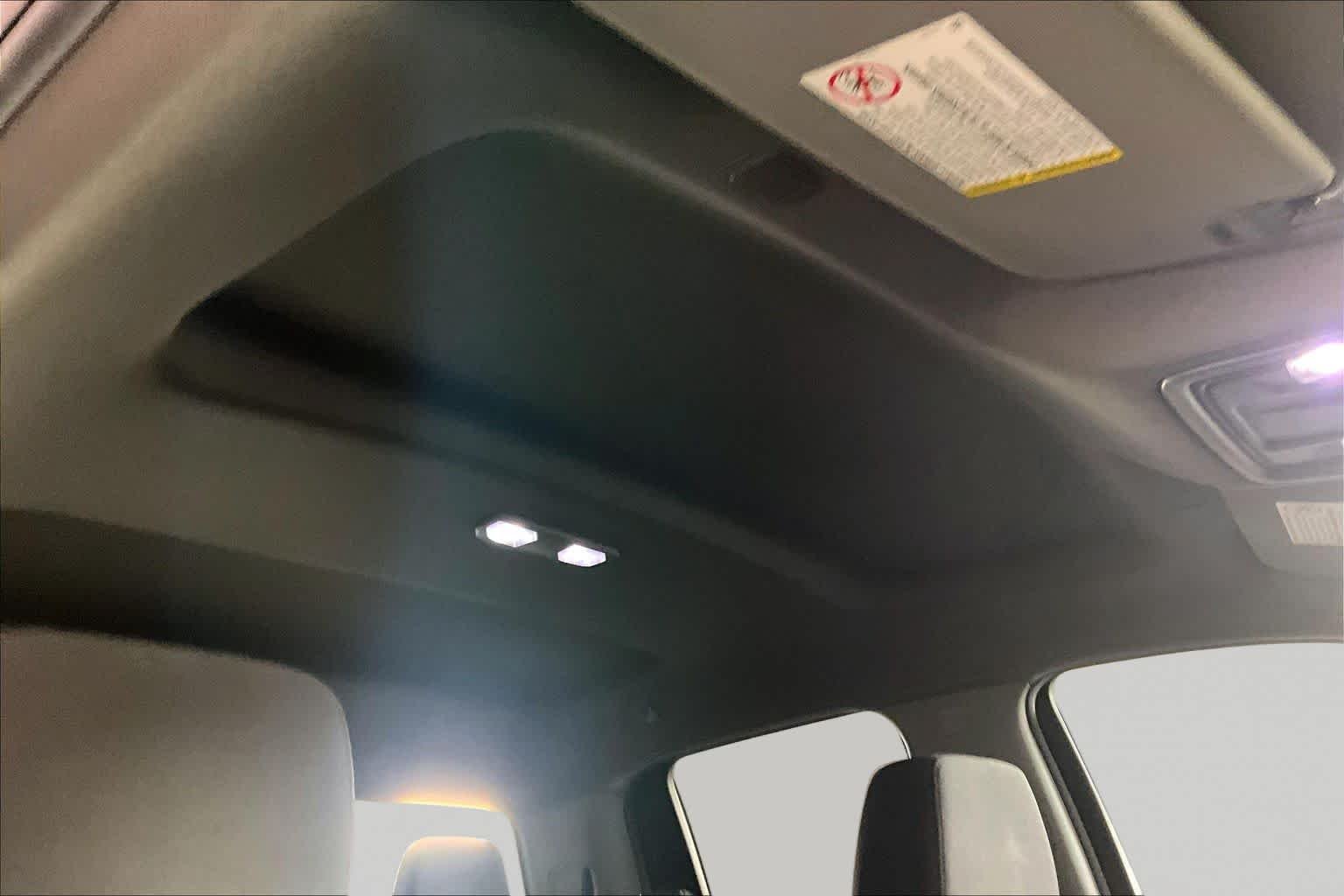 Used 2022 Black Chevrolet Custom image 14