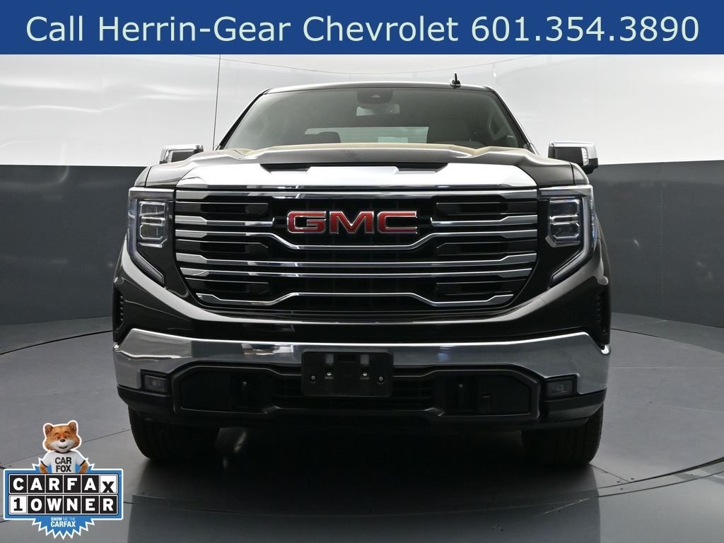 2023 GMC Sierra 1500 SLT - Photo 10