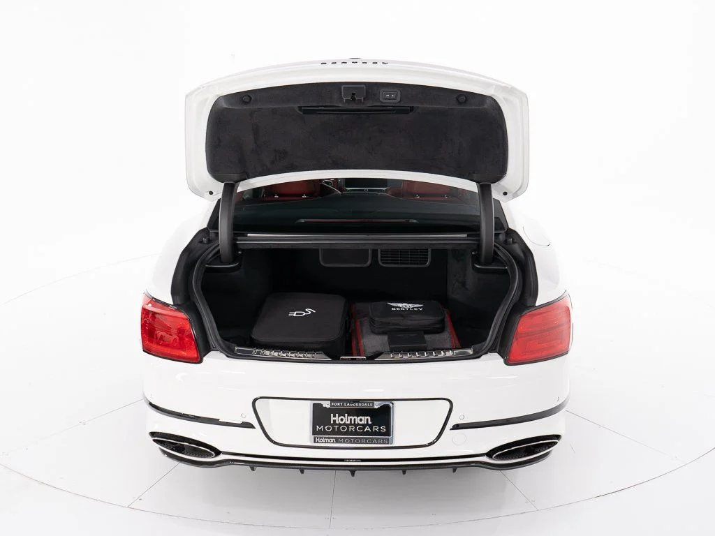 New 2026 Glacier White Bentley Azure image 45