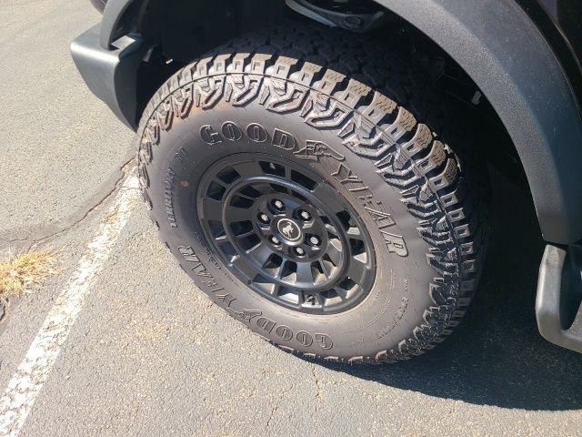 New 2026 Shadow Black Ford Outer Banks image 2