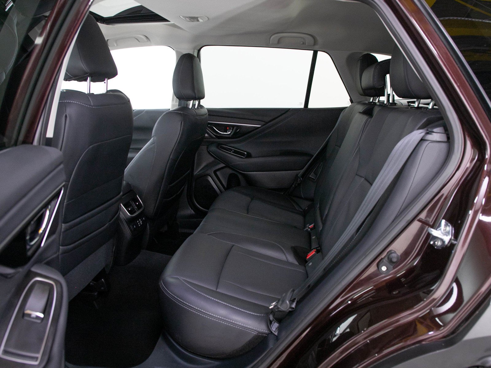 Used 2025 Dark Mahogany Pearl Subaru Limited image 19
