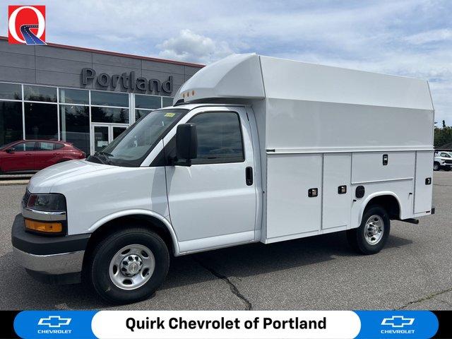 2025 Chevrolet Express Cutaway 3500 1WT