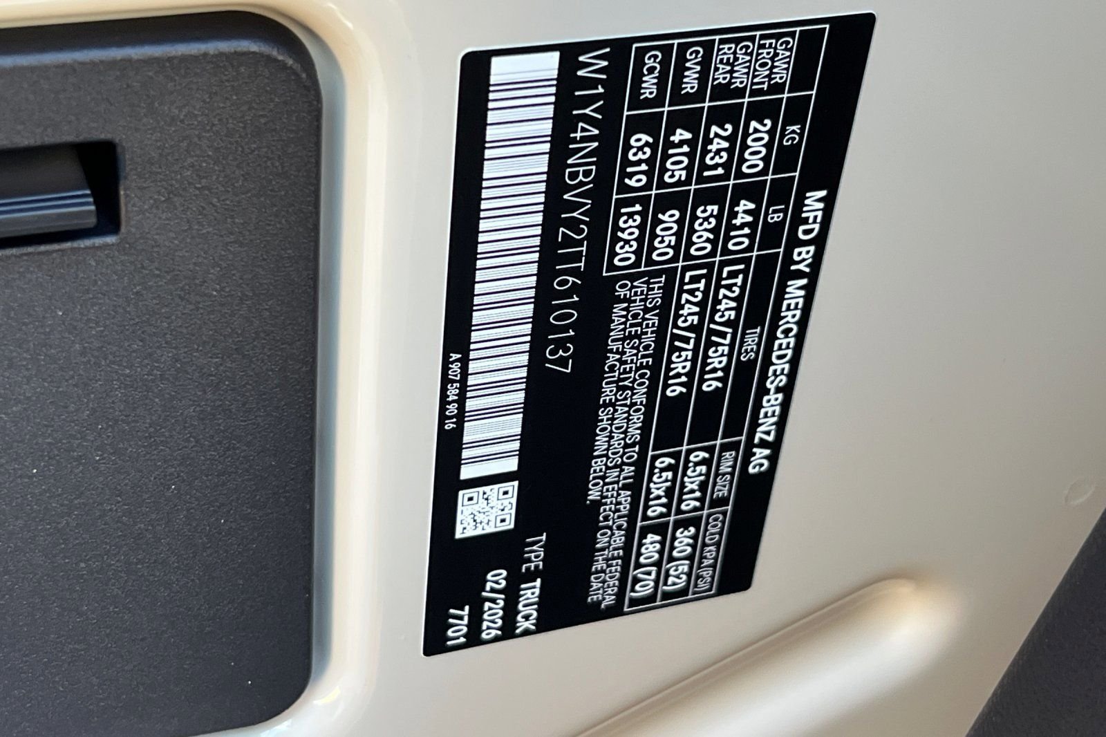 New 2026 Pebble Grey Mercedes-Benz Cargo 144 WB image 25