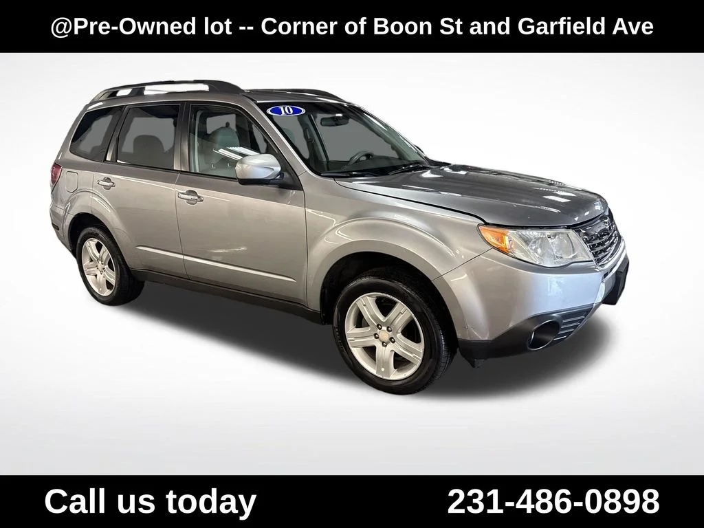 Used 2010 Silver Subaru 2.5X image 7