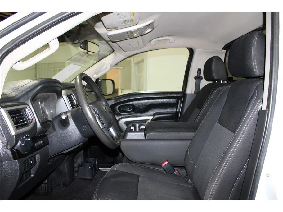 Used 2019 Glacier White Nissan SV image 9
