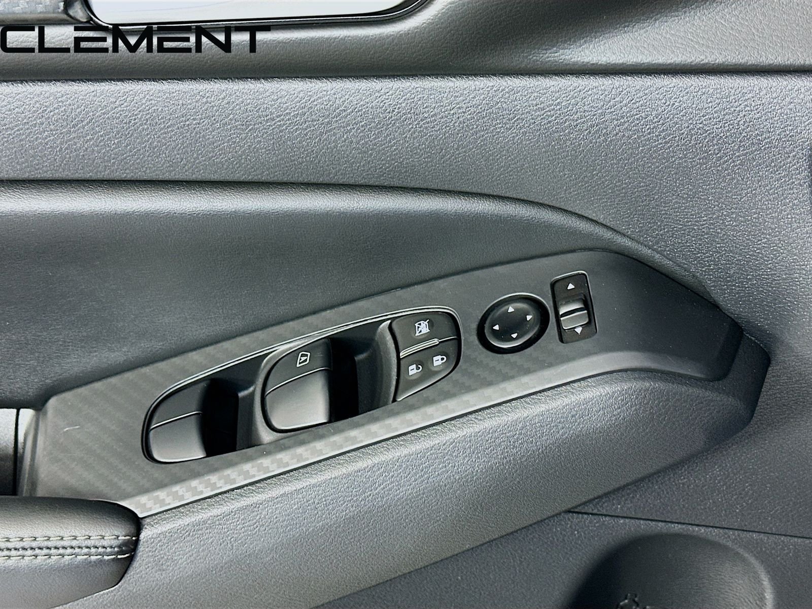 2025 Nissan Altima SV - Photo 24