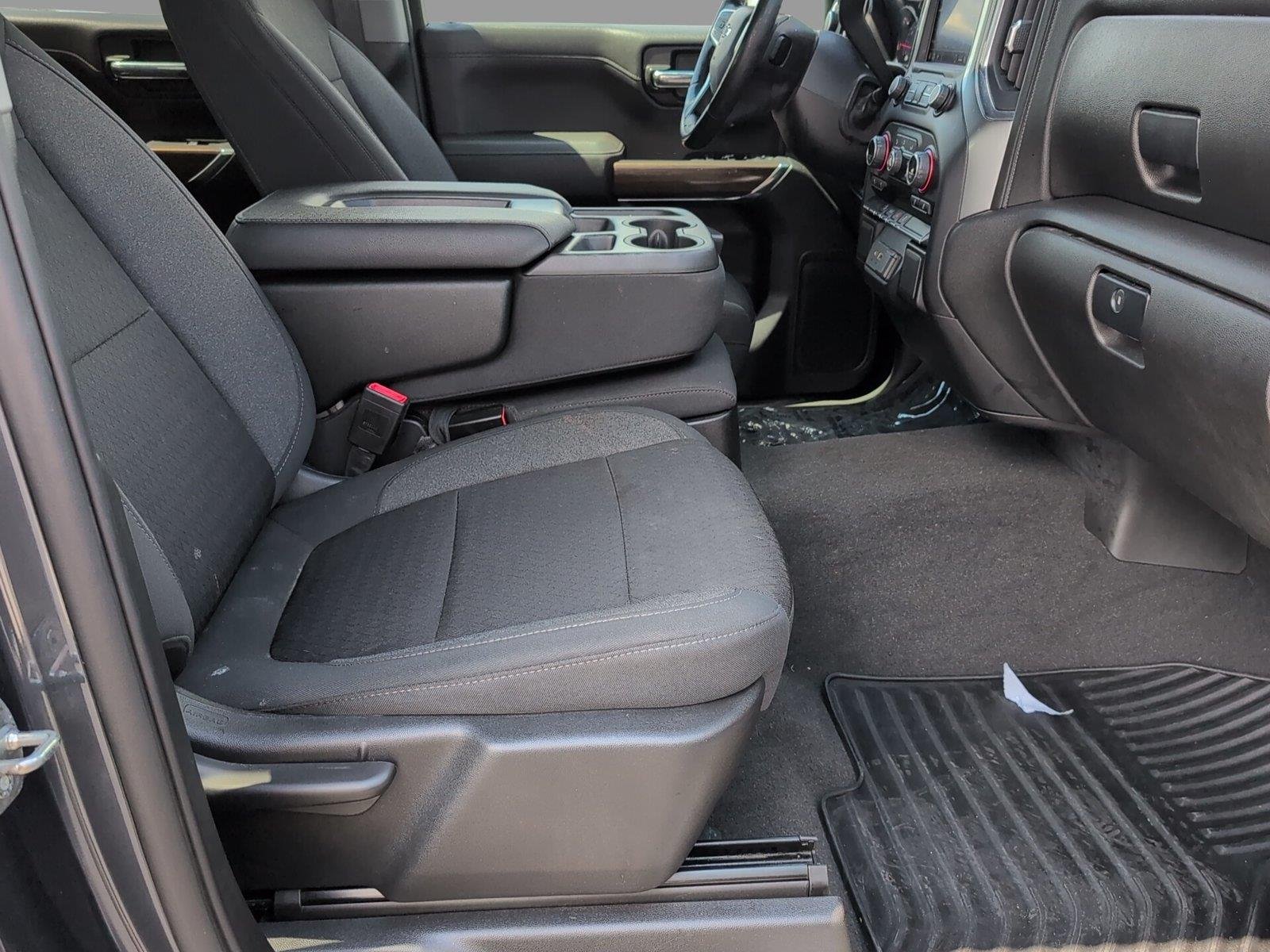 Used 2021 SHADOW GRAY METALLIC Chevrolet RST image 40