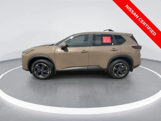Used 2024 Beige/tan Nissan SV image 5