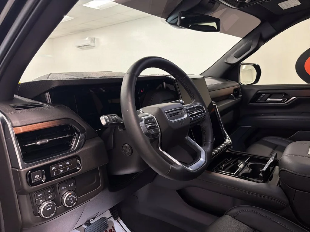 Used 2026 Onyx Black GMC Denali image 23
