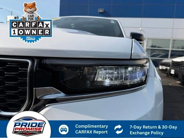 Used 2025 White Jeep Limited image 11