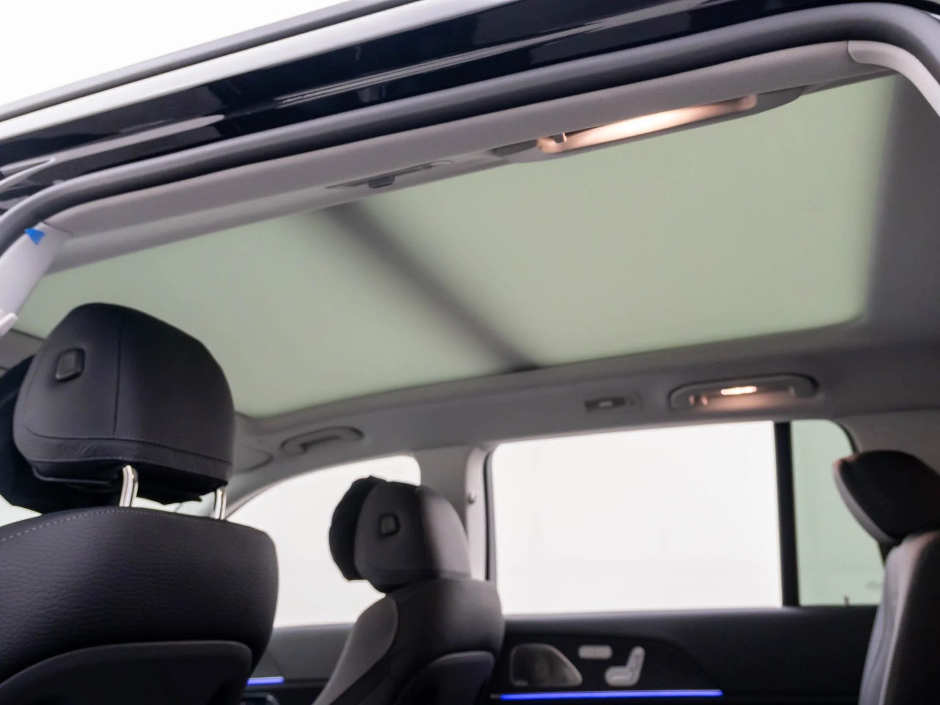 New 2026 Black Mercedes-Benz GLS 450 image 19