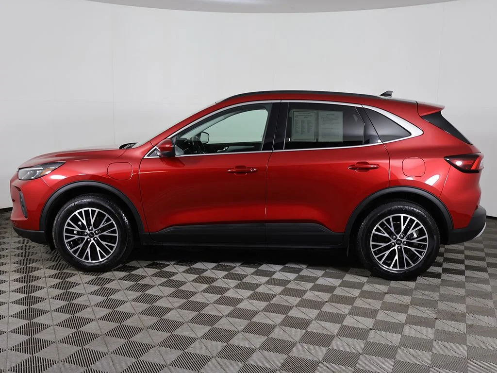 Used 2025 Red Metallic Ford Base image 16