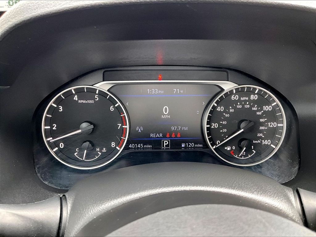 Used 2024 Silver Nissan 2.5 SV image 24