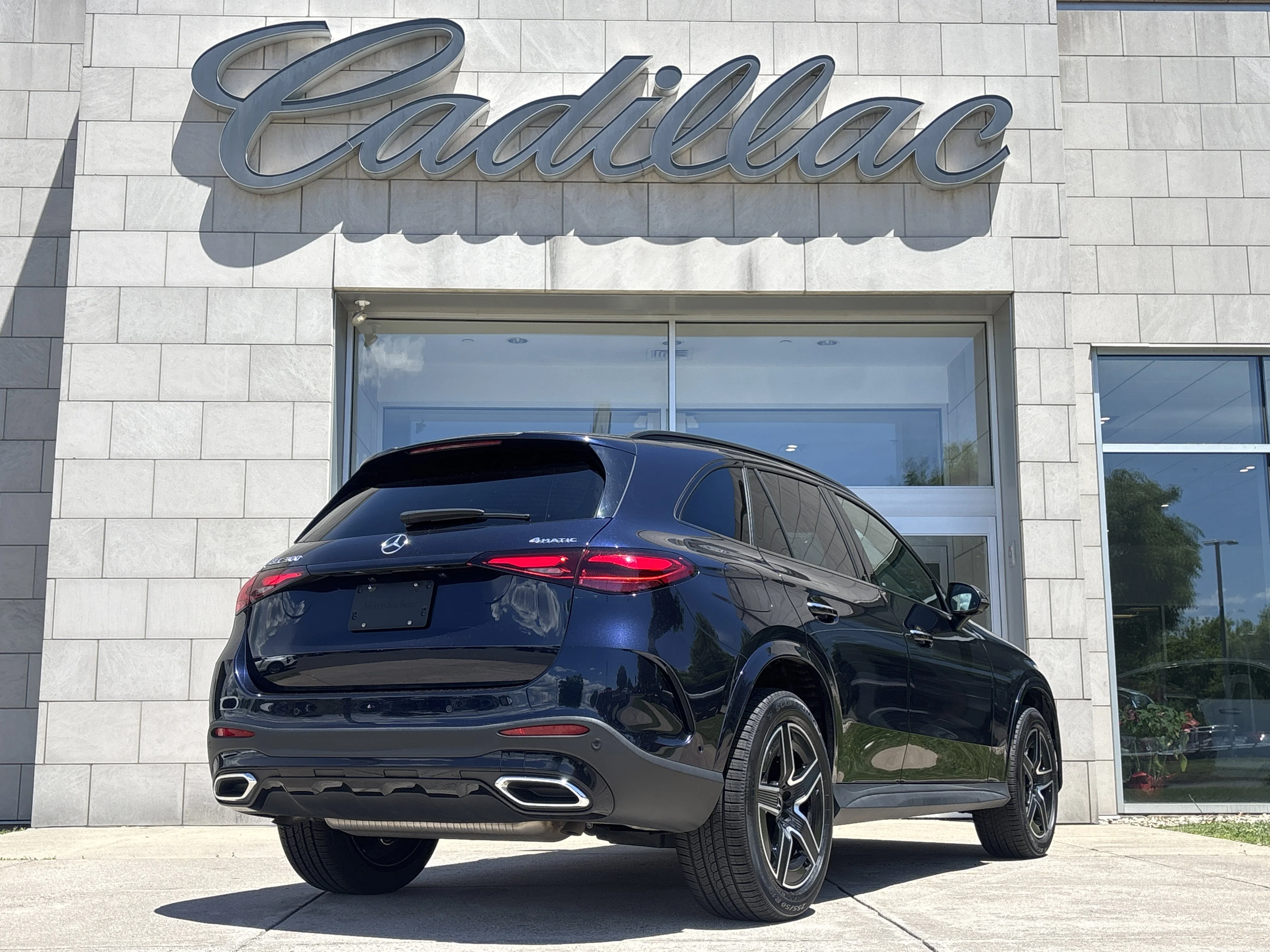 Used 2023 Black Mercedes-Benz GLC 300 image 4