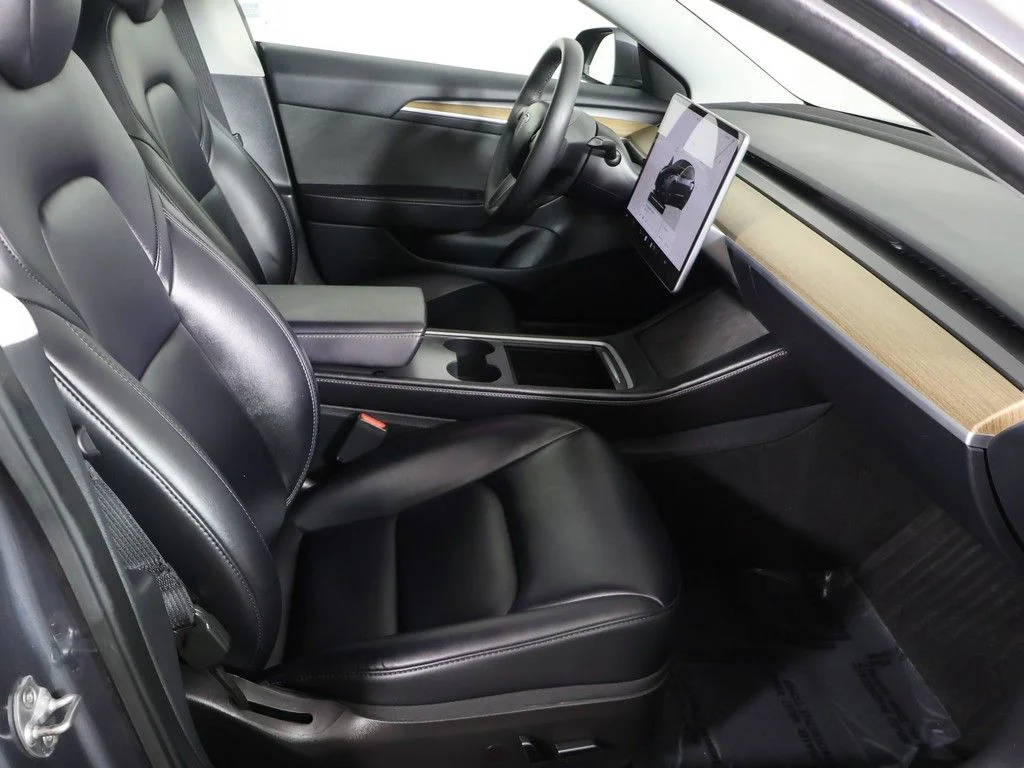 Used 2023 Gray Tesla Base image 27