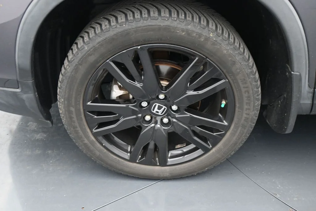 Used 2019 Gray Honda Sport image 12