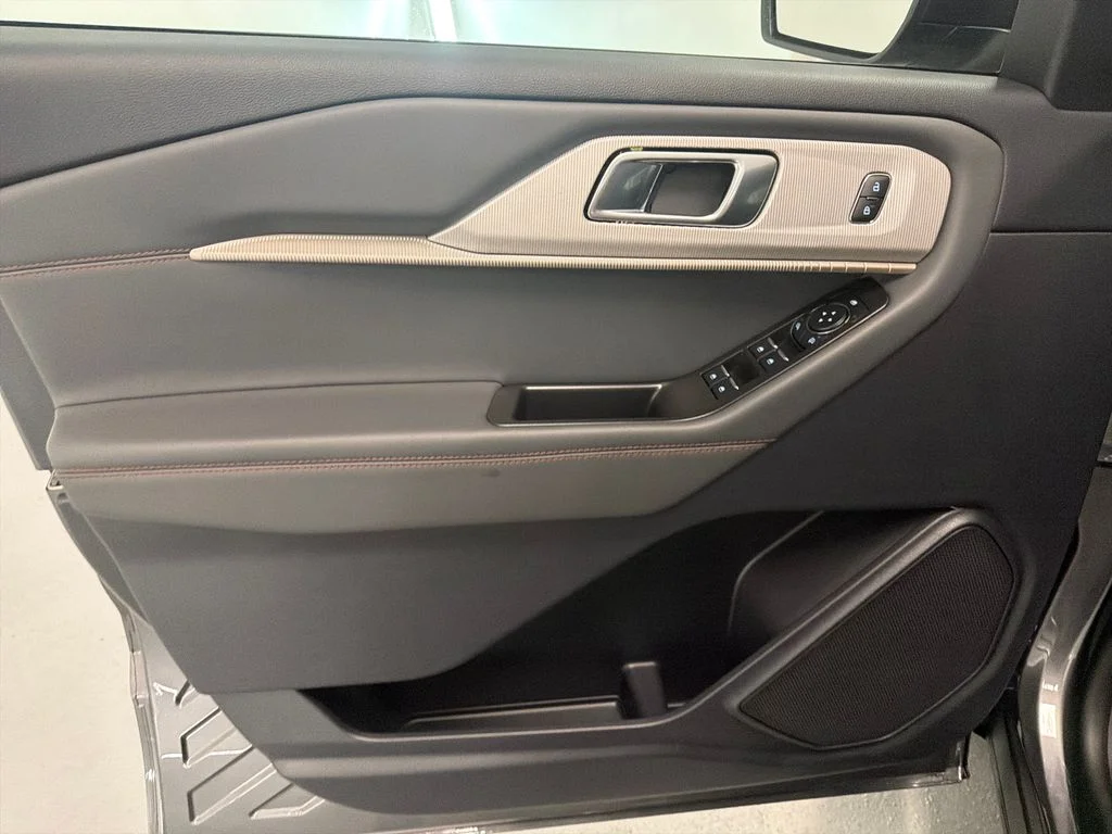 New 2026 Carbonized Gray Metallic Ford Active image 11